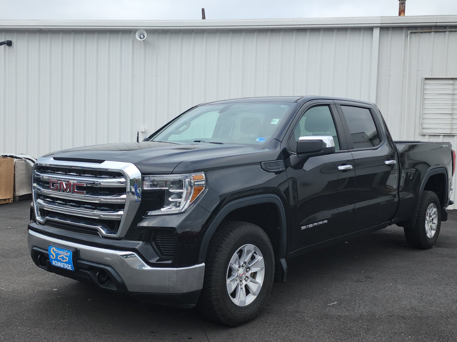 Used 2019 GMC Sierra 1500 4x4 Crew Cab w/ Convenience Package image 1