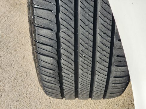 Used 2023 Lexus ES 350 F Sport w/ Accessory Package (Z1) image 11