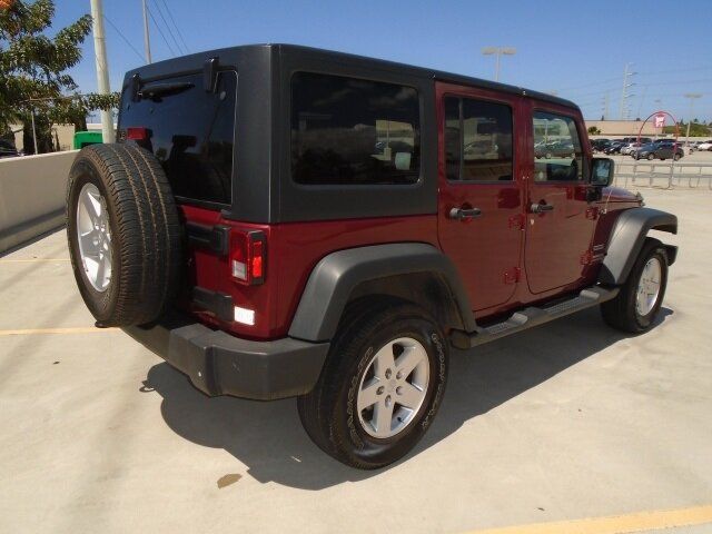 Used 2013 Jeep Wrangler Unlimited Sport AWD/4WD image 3