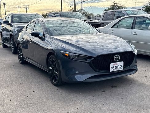 Used 2025 MAZDA MAZDA3 2.5 S Premium Package image 17