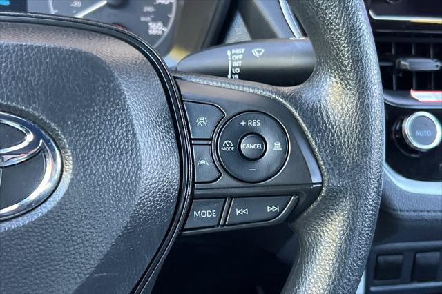 Certified 2025 Toyota Corolla Cross AWD Hybrid image 26