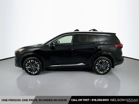 Certified 2026 Nissan Rogue Platinum w/ Platinum Premium Package AWD/4WD image 8