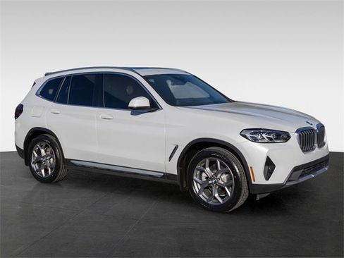 Certified 2022 BMW X3 xDrive30i w/ Premium Package 2 image 12