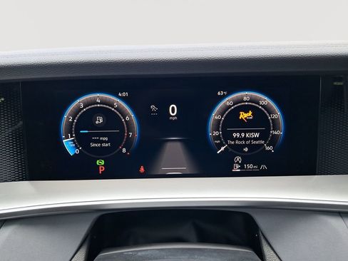 New 2025 Volkswagen Tiguan SE R-Line image 21