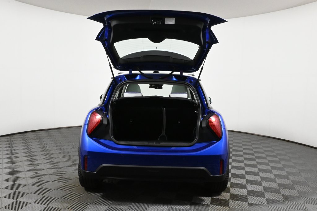 Certified 2025 MINI Cooper S FWD image 33