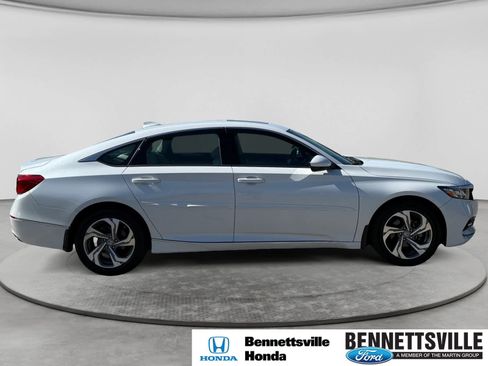 Used 2020 Honda Accord EX image 4