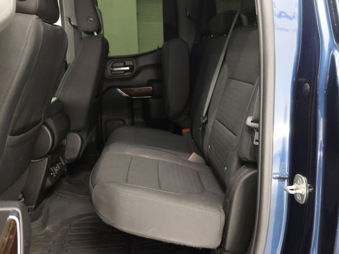 Used 2020 GMC Sierra 1500 Elevation w/ Elevation Value Package AWD/4WD image 9
