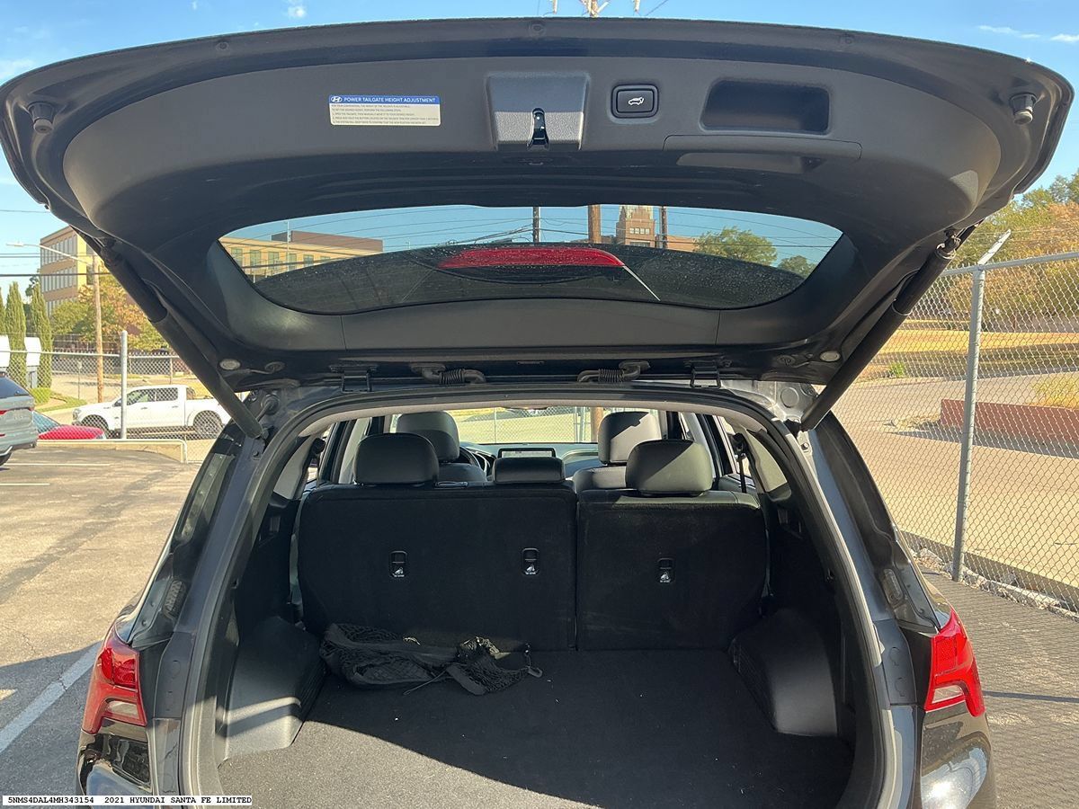 Used 2021 Hyundai Santa Fe Limited AWD/4WD image 10
