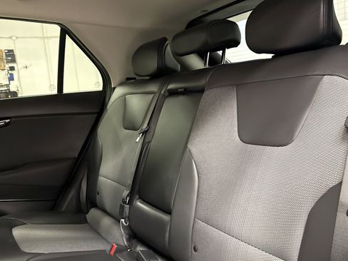 Used 2023 Kia Niro Wind image 16