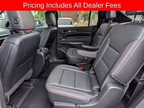 Used 2024 Chevrolet Traverse Z71 w/ LPO, Floor Liner Package AWD/4WD image 14