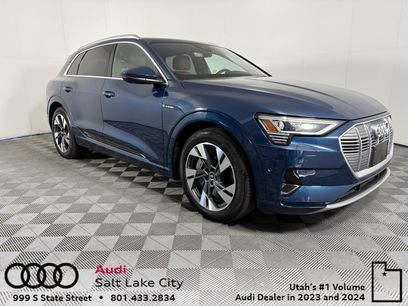 Used 2022 Audi e-tron Premium Plus w/ Premium Plus Package