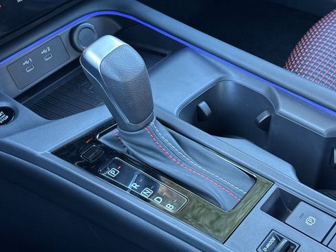 New 2026 Nissan Sentra SR w/ Floor Mat Package image 17