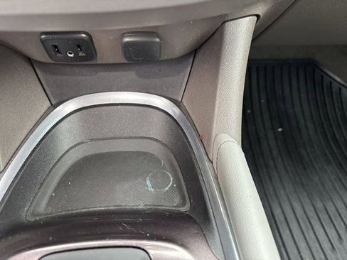 Used 2016 Chevrolet Malibu LT image 25