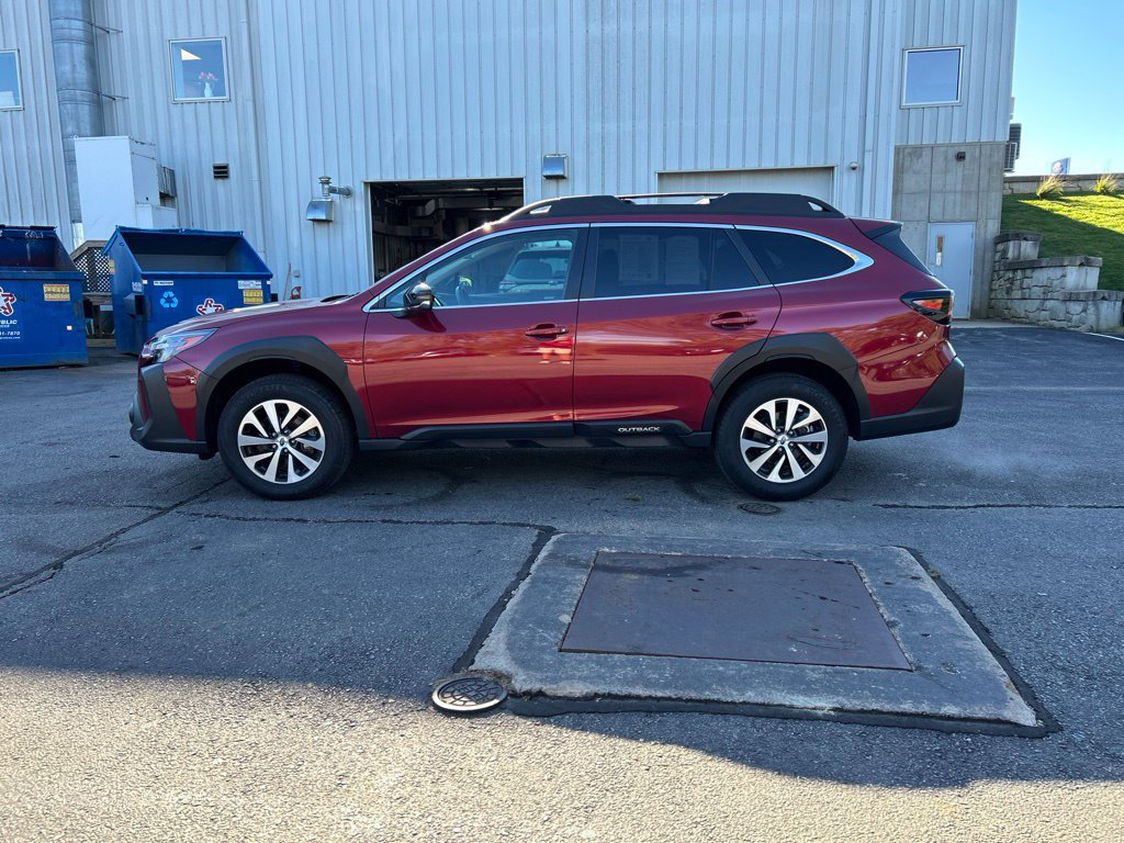 Certified 2024 Subaru Outback Premium AWD/4WD image 10