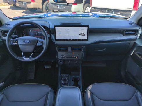 Used 2025 Ford Maverick Lobo AWD/4WD image 14