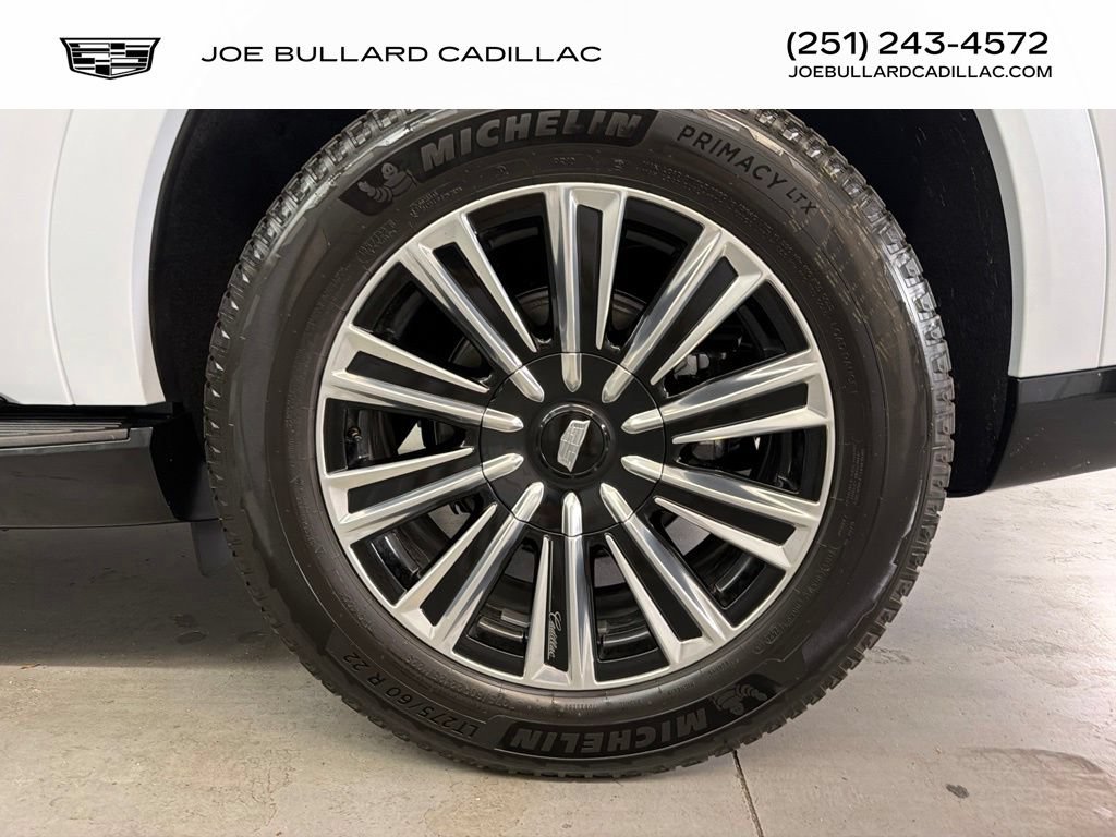 New 2026 Cadillac Escalade IQ Luxury 1 w/ LPO, Floor Liner Package AWD/4WD image 7