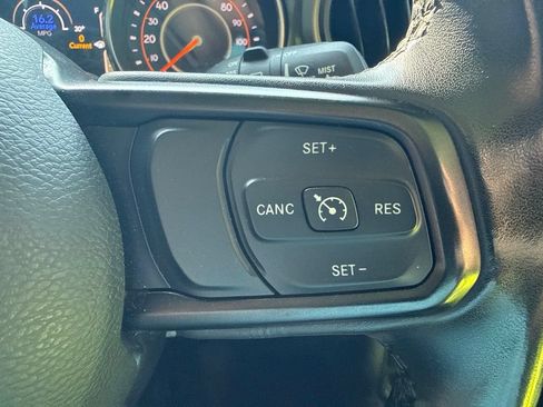 Used 2019 Jeep Wrangler Unlimited Sport S AWD/4WD image 22