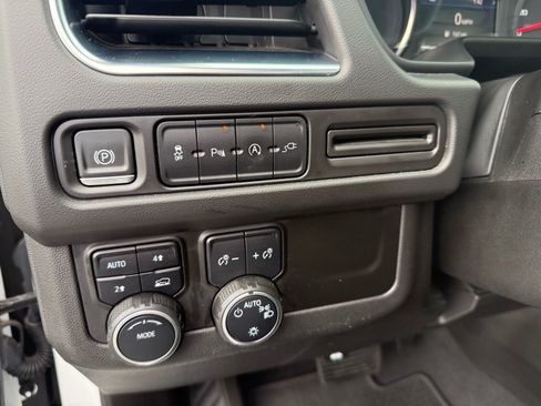 Used 2021 Chevrolet Tahoe LT AWD/4WD image 21