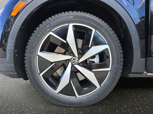 Used 2023 Volkswagen ID.4 Pro S image 37