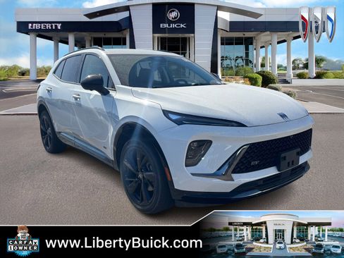 Used 2025 Buick Envision Sport Touring image 1