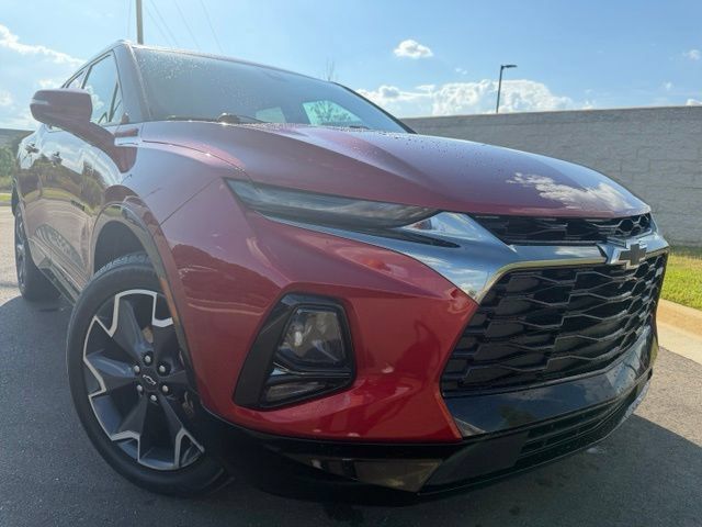 Used 2021 Chevrolet Blazer RS w/ Driver Confidence II Package FWD image 2
