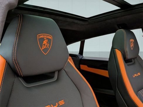 Used 2024 Lamborghini Urus S image 41