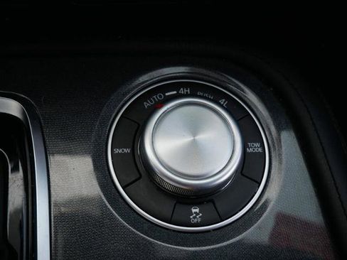 Certified 2024 Nissan Armada SL w/ Midnight Edition Package image 21