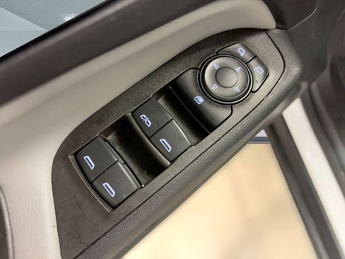 Certified 2023 Chevrolet Equinox LS w/ LPO, Floor Liner Package image 11