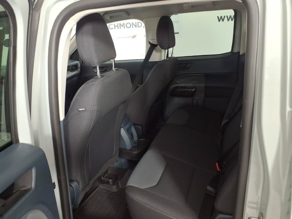 Used 2024 Ford Maverick XL w/ Equipment Group 100A Standard AWD/4WD image 9