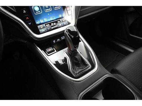 Used 2024 Subaru Outback Premium image 37