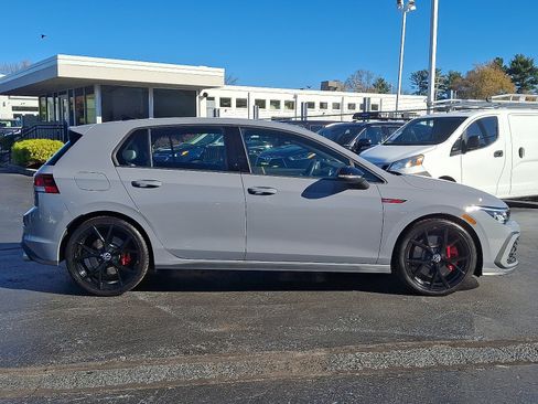 Used 2024 Volkswagen GTI SE image 7
