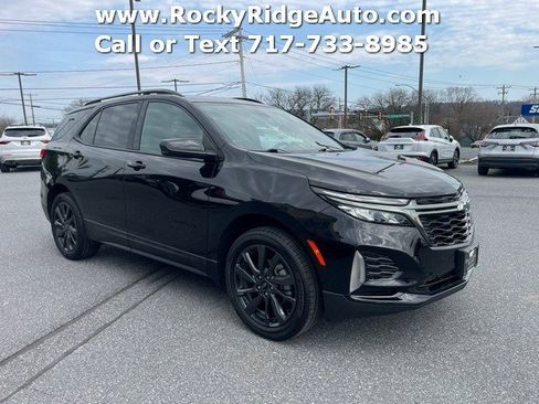 Used 2022 Chevrolet Equinox RS w/ LPO, Floor Liner Package AWD/4WD image 9