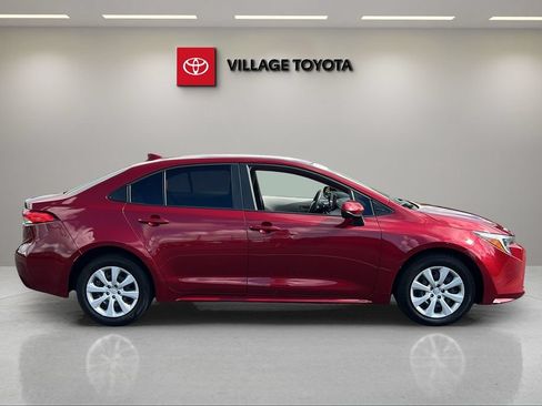 Certified 2025 Toyota Corolla LE FWD image 6