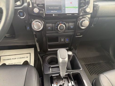Used 2024 Toyota 4Runner TRD Off-Road Premium image 17