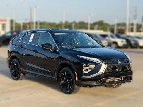 Used 2023 Mitsubishi Eclipse Cross LE AWD/4WD image 5