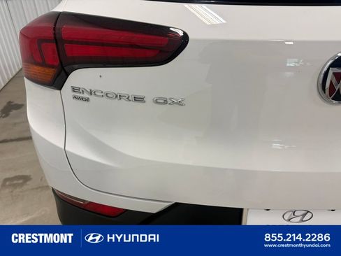 Used 2023 Buick Encore GX Preferred w/ Cold Weather Comfort Package AWD/4WD image 18