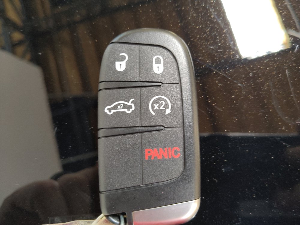 Used 2022 Jeep Cherokee Latitude Lux FWD image 32