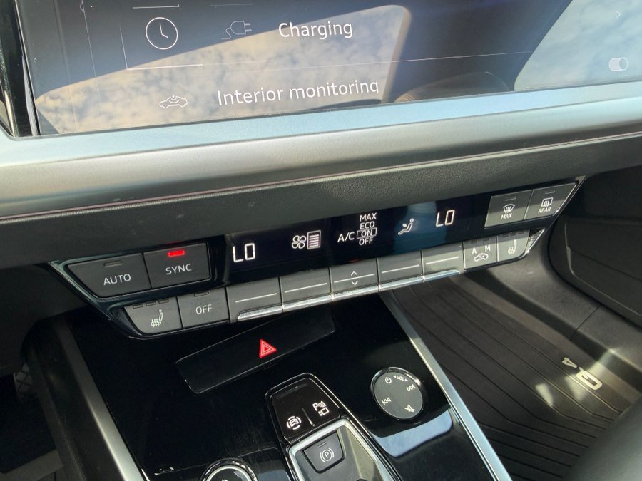 Used 2023 Audi Q4 e-tron Premium Plus AWD/4WD image 22