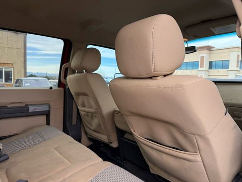 Used 2014 Ford F250 XLT w/ XLT Premium Package image 19