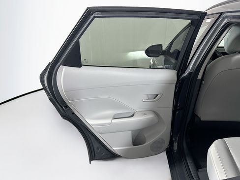 Used 2024 Hyundai Kona SEL FWD image 27