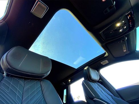 New 2026 Cadillac Lyriq V w/ LPO, Premium Carpet Package image 33