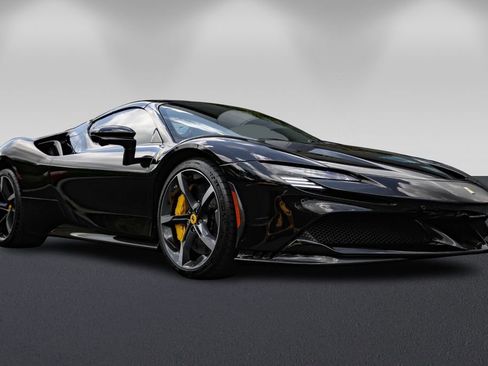 Certified 2024 Ferrari SF90 Spider image 9