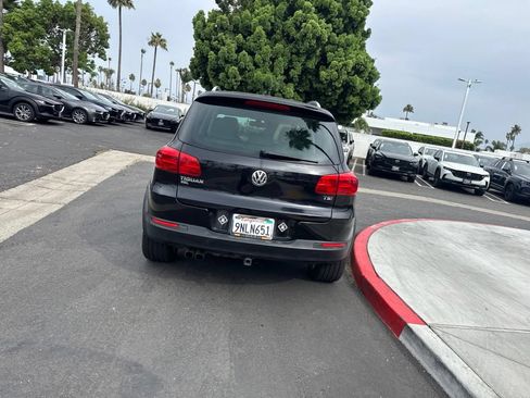 Used 2016 Volkswagen Tiguan SE FWD image 25