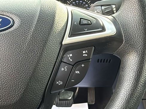 Used 2020 Ford Fusion S image 23