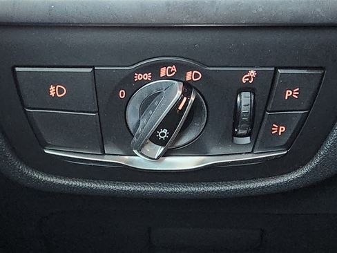 Used 2019 BMW X3 xDrive30i w/ Driving Assistance Package image 29