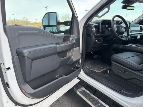 New 2026 Ford F350 Lariat w/ Chrome Package AWD/4WD image 12