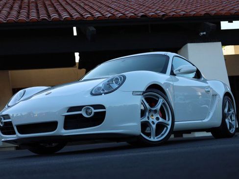 Used 2007 Porsche Cayman S image 3