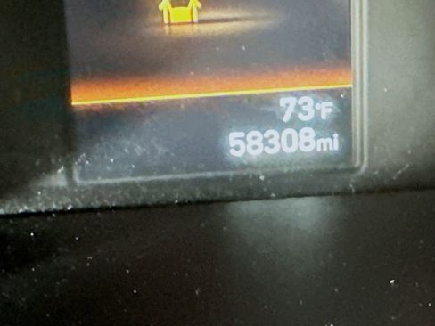 Used 2022 Hyundai Elantra SEL w/ Preferred Accessory Package image 32