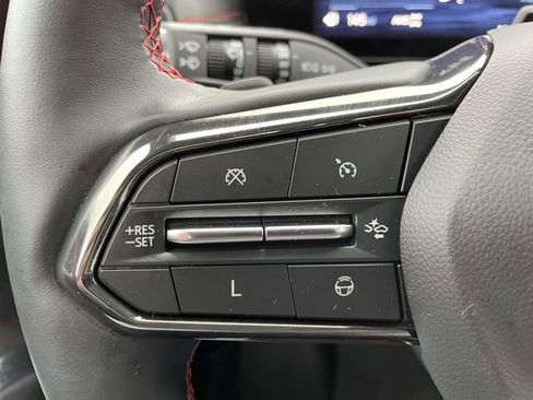 Used 2024 Chevrolet Traverse RS w/ LPO, Floor Liner Package image 22