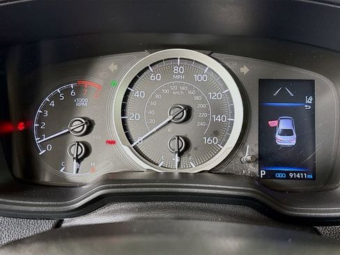 Certified 2020 Toyota Corolla LE FWD image 14